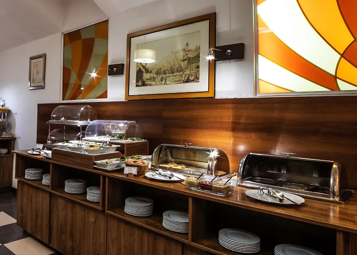 Ea Downtown Hotel 4*