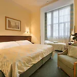 Szálloda Ea Downtown 4*