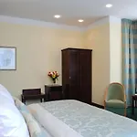 Ea Downtown Hotel 4*