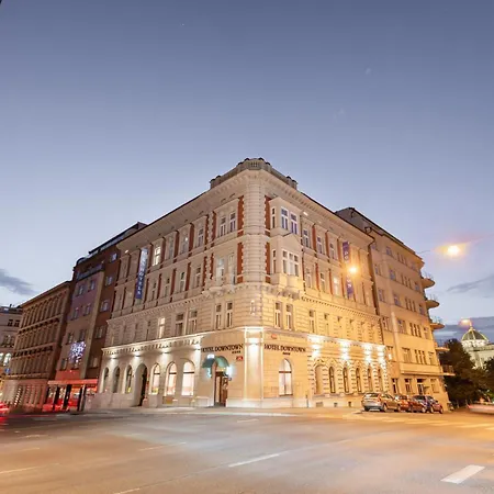 Ea Downtown Hotel 4*