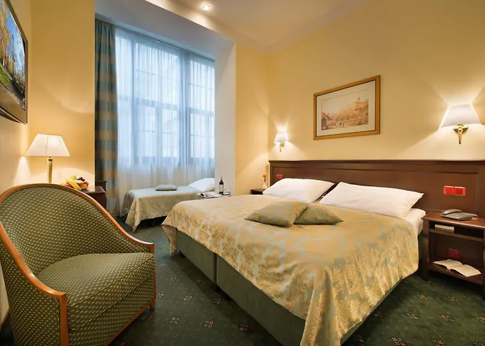 Ea Downtown 4*