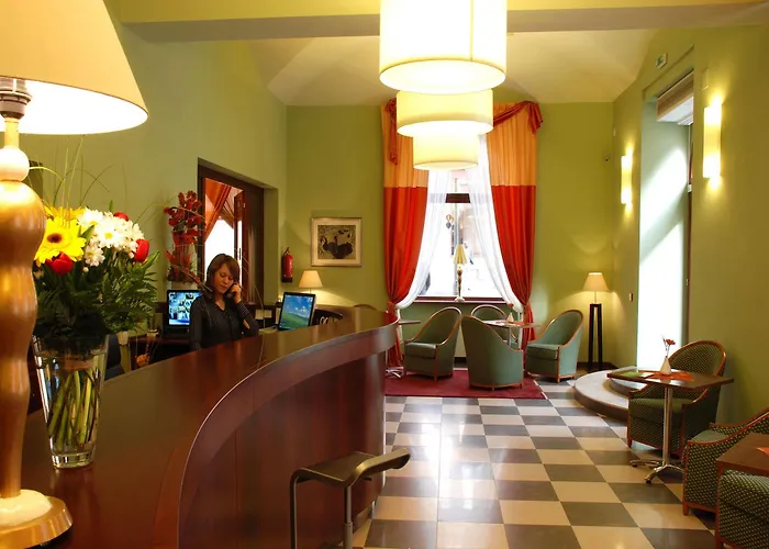 Ea Downtown Hotel 4*